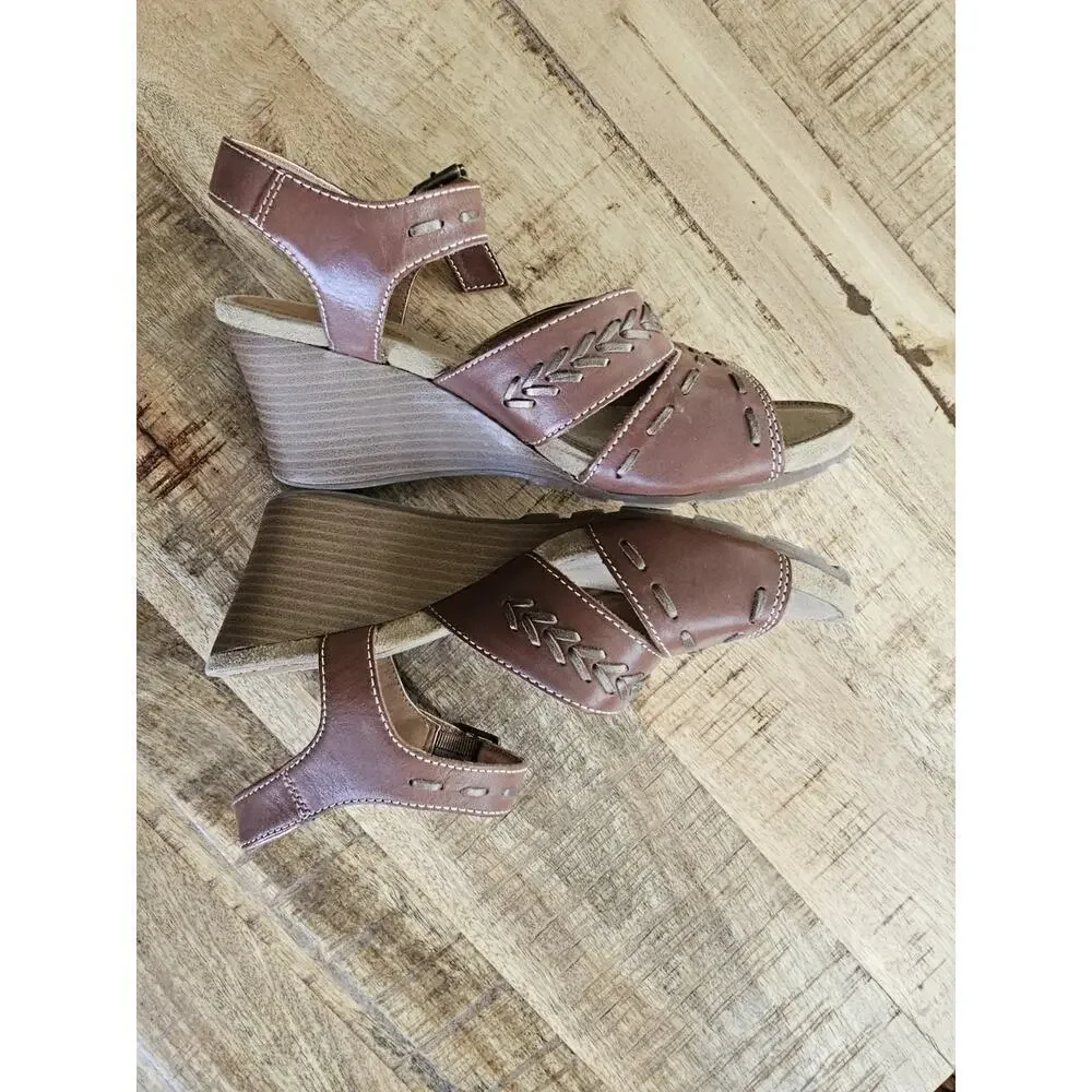 Eddie Bauer Sandals Women's Wedge Leather‎ 9 Stitched Bohemian Beach Vacation